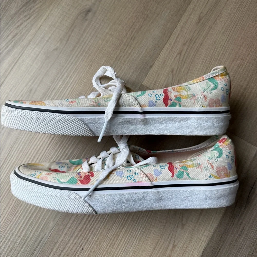 Vans RARE Little Mermaid Print - Picture 7 of 9